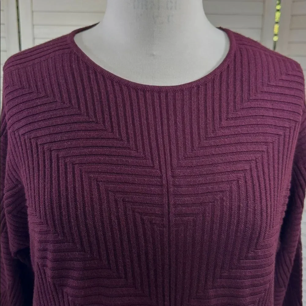 Chico's Sweater Size 2 (12) Burgundy Ribbed Chevron Dolman Sleeve